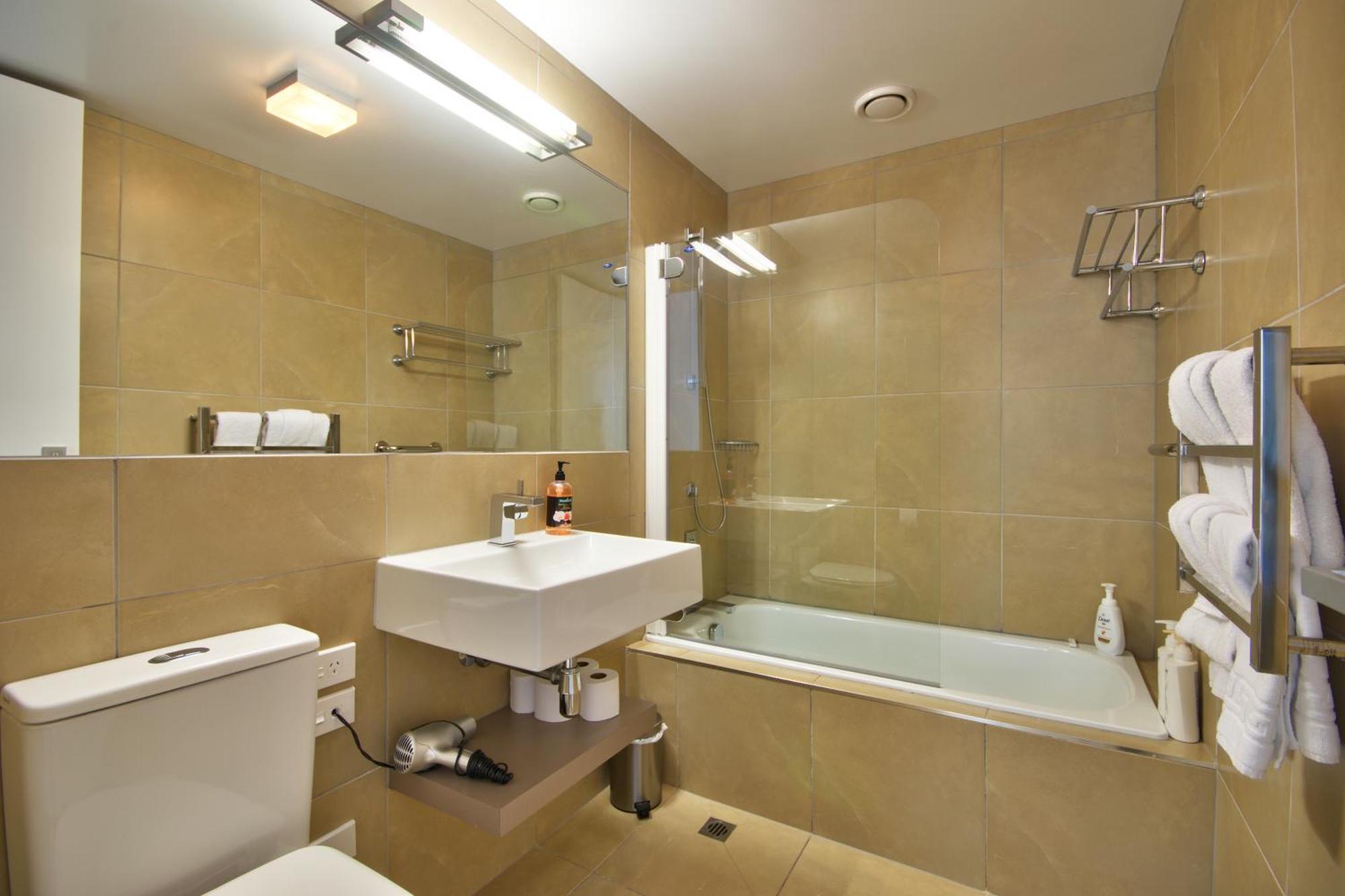 Lakeside Central Studio Appartement Queenstown Buitenkant foto